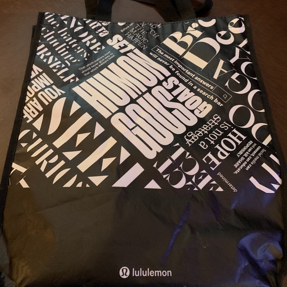 Lululemon Reusable Large Yoga Bag